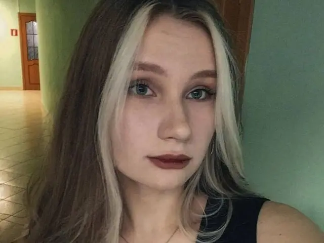 DorthyZurkus livejasmin cam model